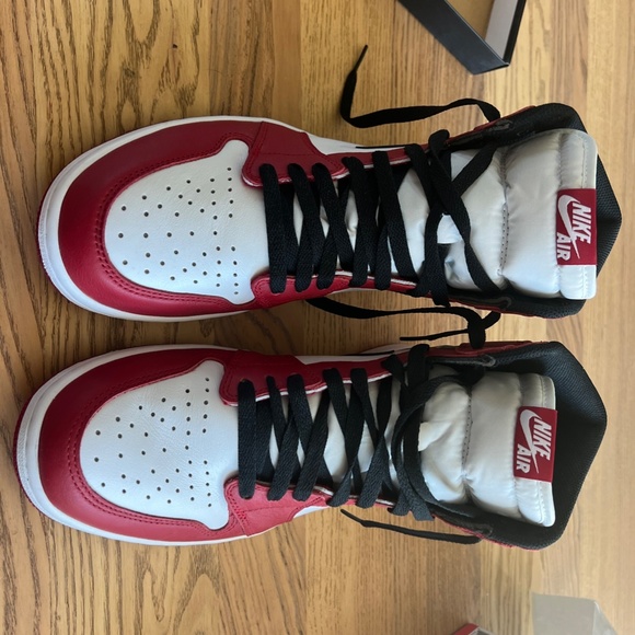 AIr Jordan 1 Retro High OG Chicago (2015) main image 12